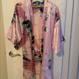 Pink kimono